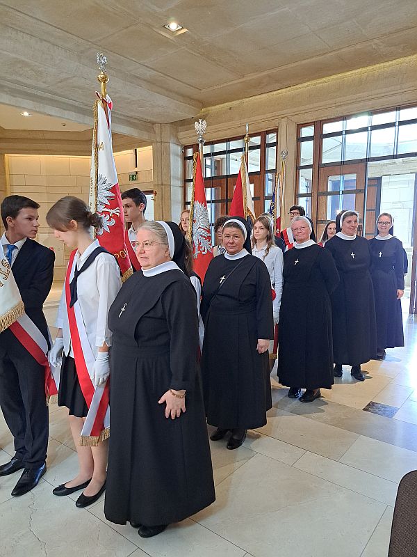 150-lecie Zgromadzenia Sióstr Najświętszej Rodziny z Nazaretu w Sanktuarium św. Jana Pawła II, w Krakowie. - zdjęcie 4