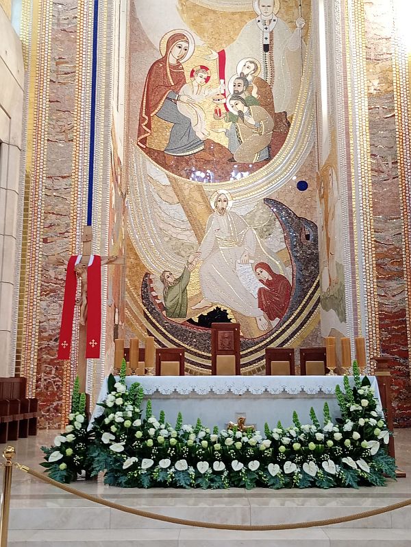 150-lecie Zgromadzenia Sióstr Najświętszej Rodziny z Nazaretu w Sanktuarium św. Jana Pawła II, w Krakowie. - zdjęcie 5