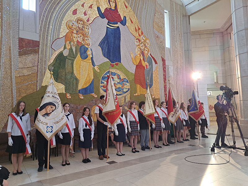 150-lecie Zgromadzenia Sióstr Najświętszej Rodziny z Nazaretu w Sanktuarium św. Jana Pawła II, w Krakowie. - zdjęcie 15