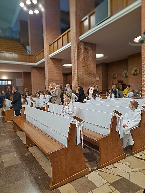 I KOMUNIA ŚWIĘTA 17.05.2025 r. - zdjęcie 4