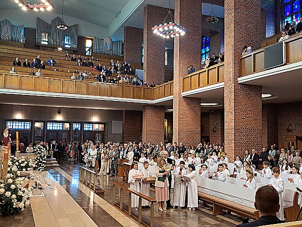 I KOMUNIA ŚWIĘTA 17.05.2025 r. - zdjęcie 25