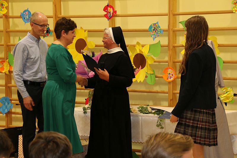 Bal Ósmoklasistów Pożegnanie klas ósmych 2025 - zdjęcie 13