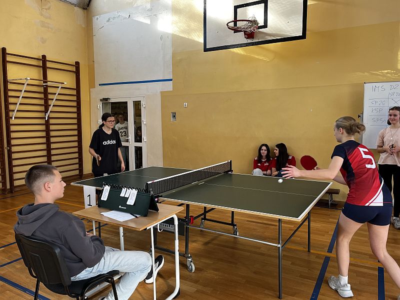 Turnieje tenisa stołowego - zdjęcie 2