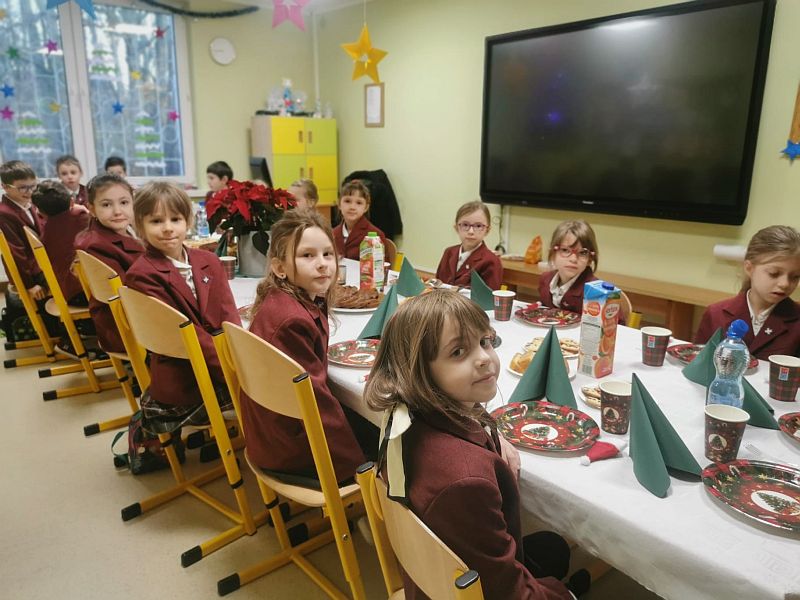 Wigilie klasowe 2025 - zdjęcie 9