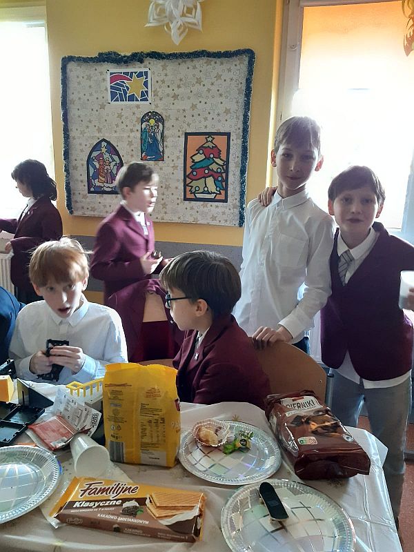 Wigilie klasowe 2025 - zdjęcie 12