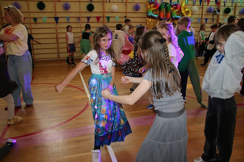 Bal karnawałowy 2026 klasy 1-4 - zdjęcie 12