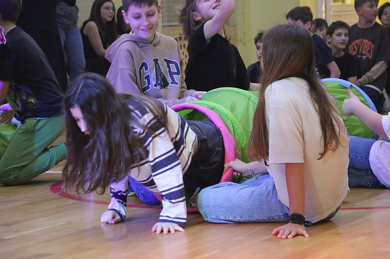 Bal karnawałowy 2026 klasy 5-8 - zdjęcie 14