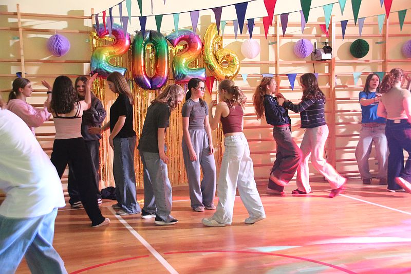 Bal karnawałowy 2026 klasy 5-8 - zdjęcie 7