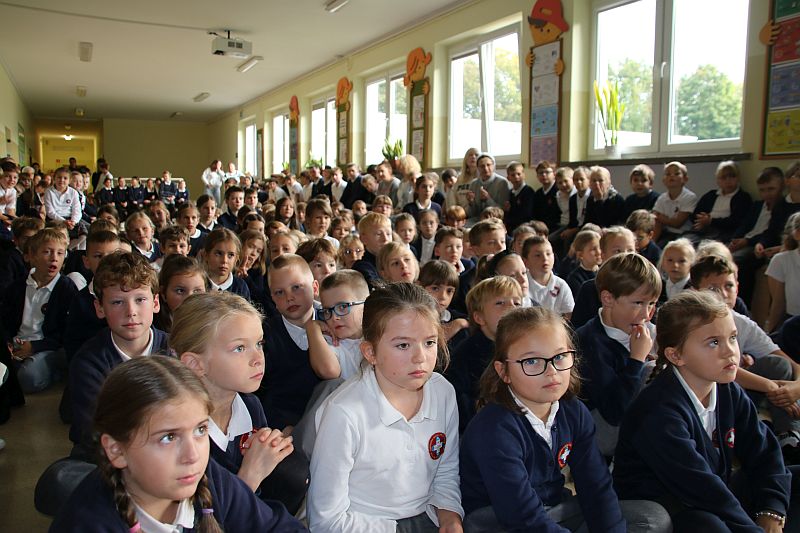 Milion dzieci modli się na różańcu, a całe niebo słucha… - zdjęcie 5