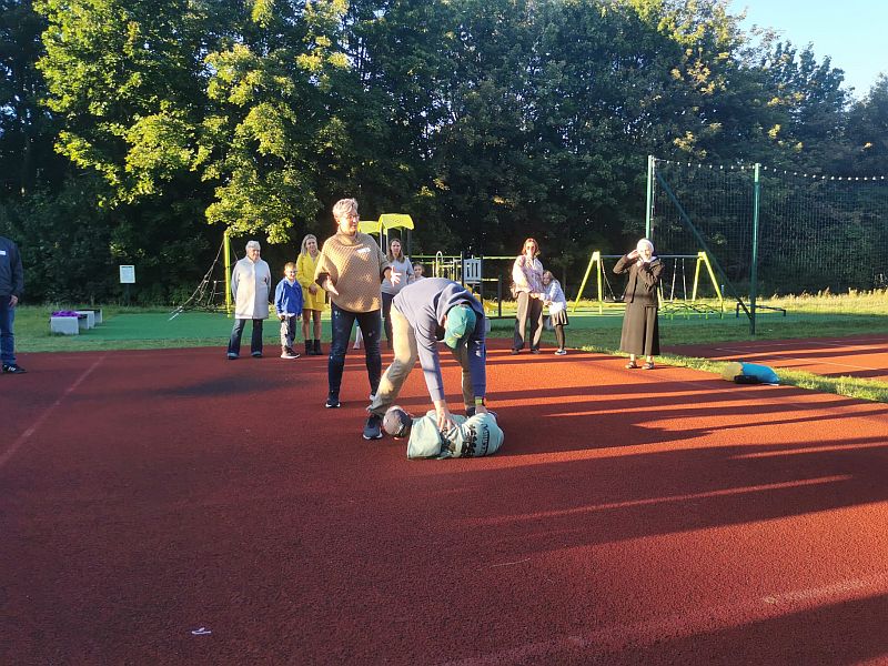 Spotkanie integracyjne klasy 1B - zdjęcie 12