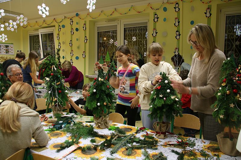 Warsztaty Choinkowe 15.12.2025 r. - zdjęcie 33