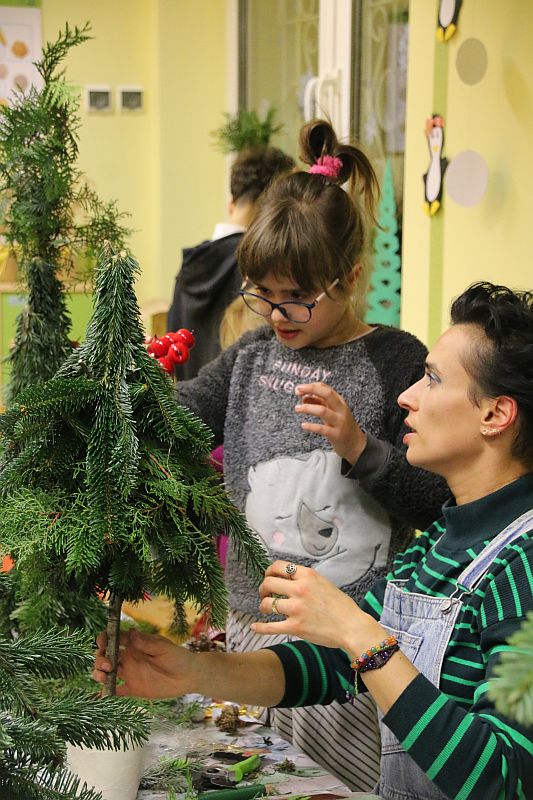 Warsztaty Choinkowe 15.12.2025 r. - zdjęcie 13