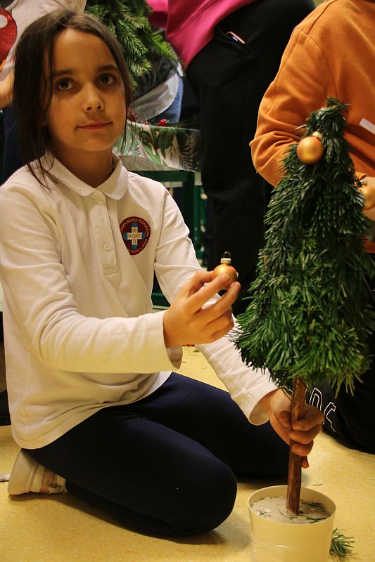 Warsztaty Choinkowe 15.12.2025 r. - zdjęcie 15