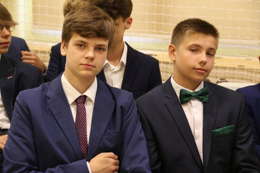 Pożegnanie ósmych klas - 2024 - zdjęcie 6