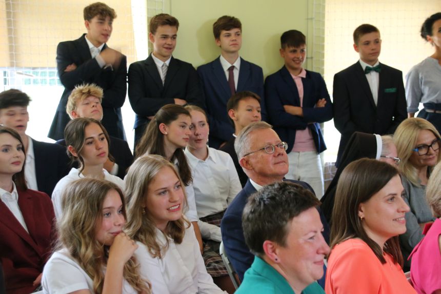 Pożegnanie ósmych klas - 2024 - zdjęcie 1