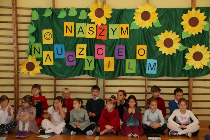 DZIEŃ NAUCZYCIELA - zdjęcie 1