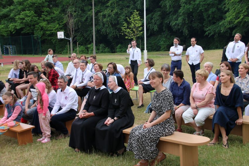 Pożegnanie ósmej klasy - zdjęcie 11