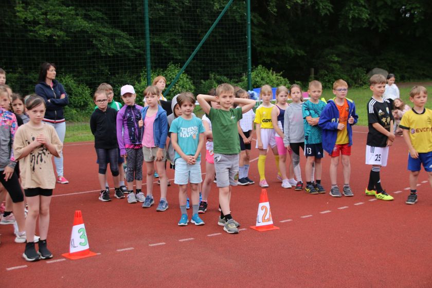 Dzień sportu dla klas 1-3 - zdjęcie 5
