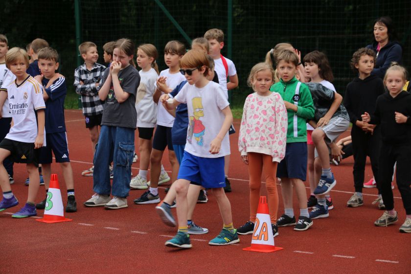 Dzień sportu dla klas 1-3 - zdjęcie 39