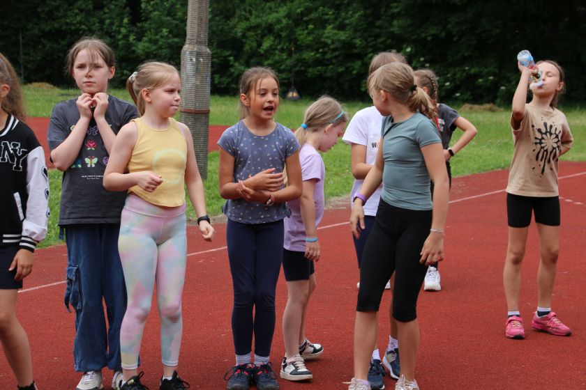 Dzień sportu dla klas 1-3 - zdjęcie 125