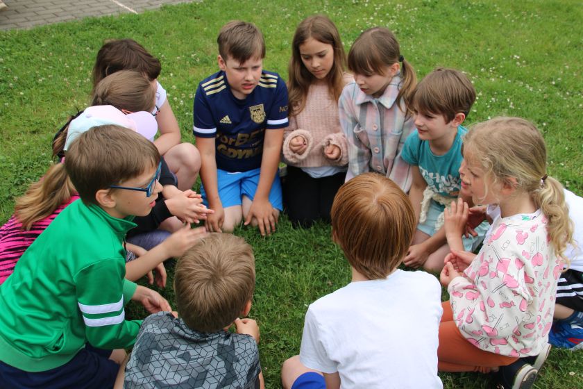 Dzień sportu dla klas 1-3 - zdjęcie 105