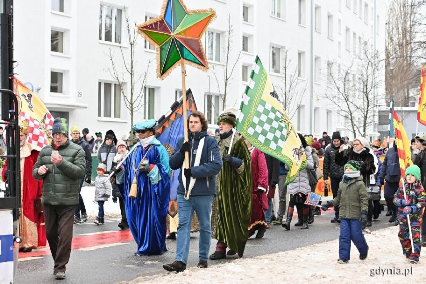 Orszak Trzech Króli 2024 - folorelacja - zdjęcie 40