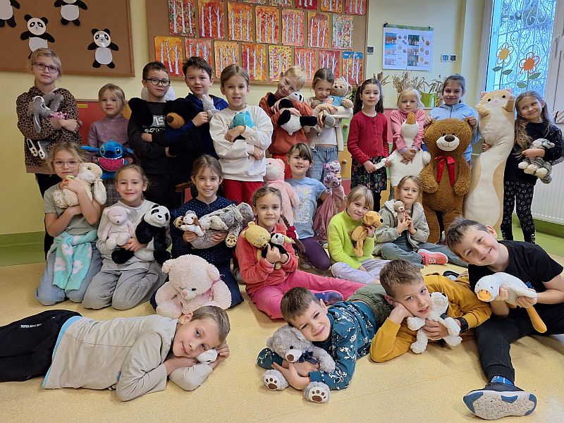 Niech żyją Miśki! – Światowy Dzień Pluszowego Misia 2025